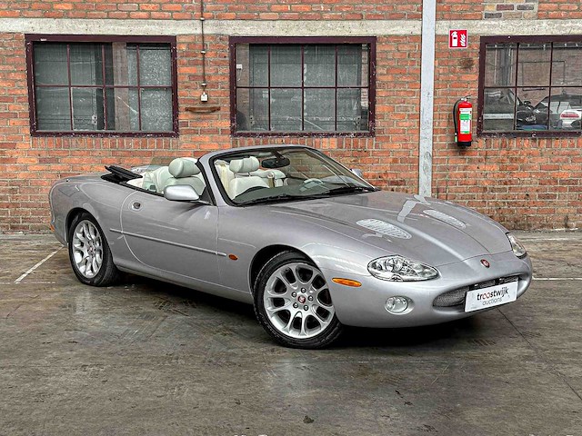 Jaguar xkr 4.0 v8 convertible 363pk 2001 (lpg) , n-457-kk youngtimer - afbeelding 34 van  37