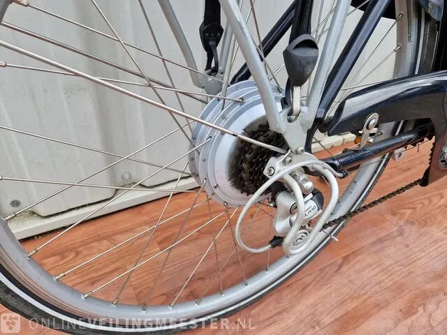 Jakima e-bike/ elektrische fiets batavus, blauw-zilver - afbeelding 7 van  11