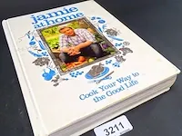 Jamie oliver. jamie at home - afbeelding 1 van  5