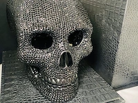 Jan roedema x damian hirst - 10000 diamanten skullhead reproductie. - afbeelding 1 van  10