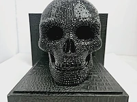 Jan roedema x damian hirst - 10.000 diamanten skullhead reproductie - afbeelding 6 van  11