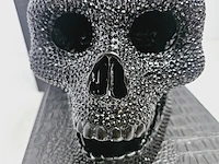 Jan roedema x damian hirst - 10.000 diamanten skullhead reproductie - afbeelding 8 van  11