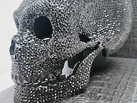 Jan roedema x damian hirst - 10.000 diamanten skullhead reproductie - afbeelding 9 van  11