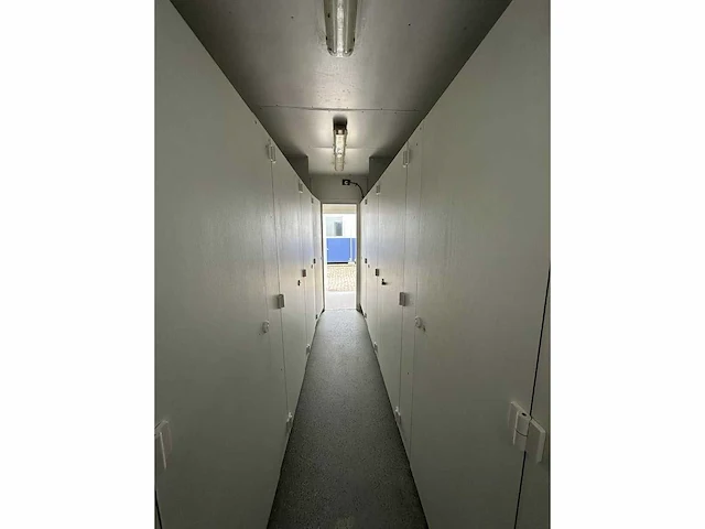 Jan snel sanitairunit 6x3meter 8 douches - afbeelding 2 van  10