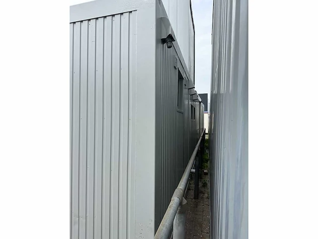 Jan snel sanitairunit 6x3meter 8 douches - afbeelding 4 van  10