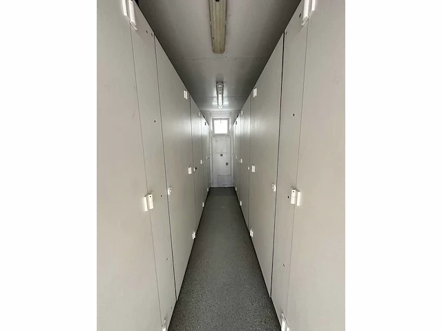Jan snel sanitairunit 6x3meter 8 douches - afbeelding 8 van  10