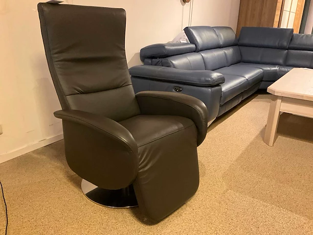 Jan style lederen relaxfauteuil - afbeelding 1 van  5