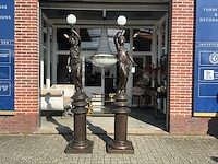 Jansen furniture bronzen standbeeld met lamp (2x) - afbeelding 2 van  8