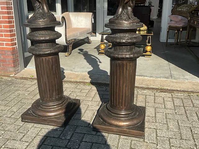 Jansen furniture bronzen standbeeld met lamp (2x) - afbeelding 5 van  8