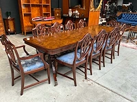 Jansen furniture burl extended eetkamertafel met stoelen