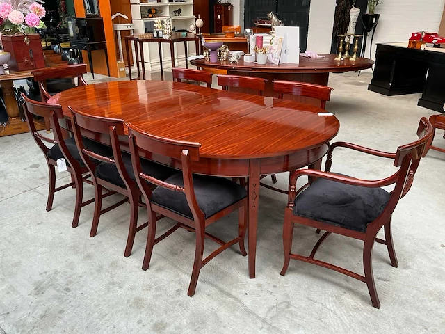 Jansen furniture plain eetkamertafel met stoelen - afbeelding 1 van  9