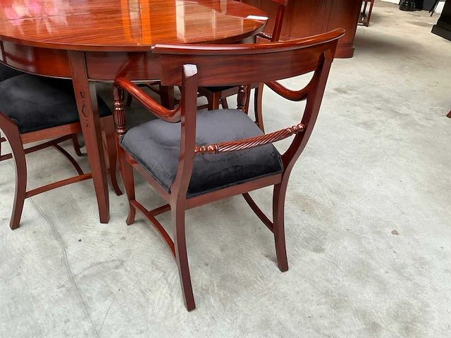 Jansen furniture plain eetkamertafel met stoelen - afbeelding 6 van  9