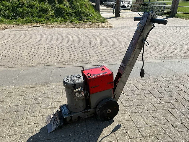 Janser master mobil ii tapijtstripmachine - afbeelding 2 van  5
