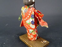 Japans popje - afbeelding 2 van  3
