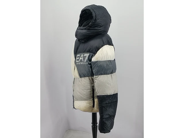 Jas, maat m, armani - afbeelding 20 van  20