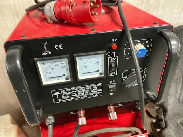 Javac energie 1800 booster acculader - afbeelding 4 van  8
