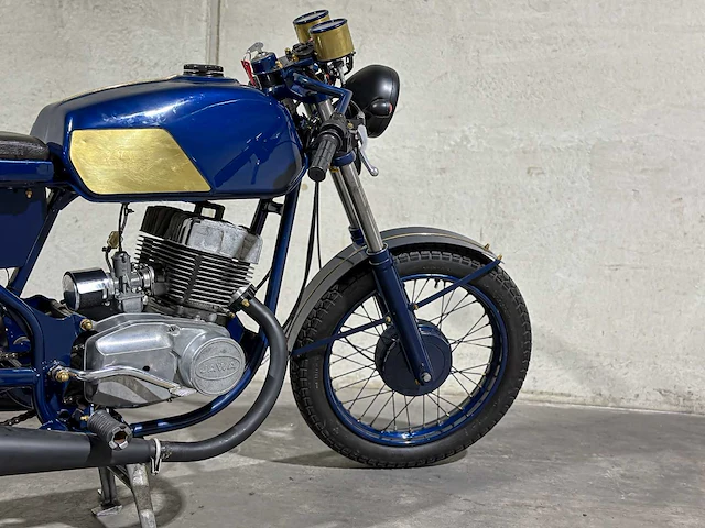 Jawa 350 cafe racer two-stroke 343cc 1991, ml-27-jz motorfiets - afbeelding 4 van  12
