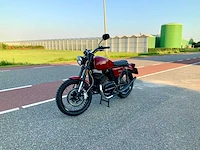 Jawa customized motorfiets - afbeelding 1 van  15
