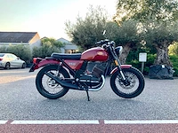 Jawa customized motorfiets - afbeelding 11 van  15