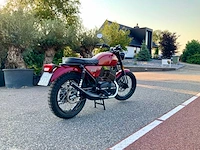 Jawa customized motorfiets - afbeelding 12 van  15