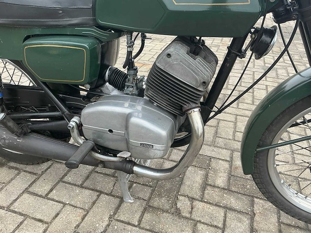 Jawa cz tour motorfiets - afbeelding 2 van  16