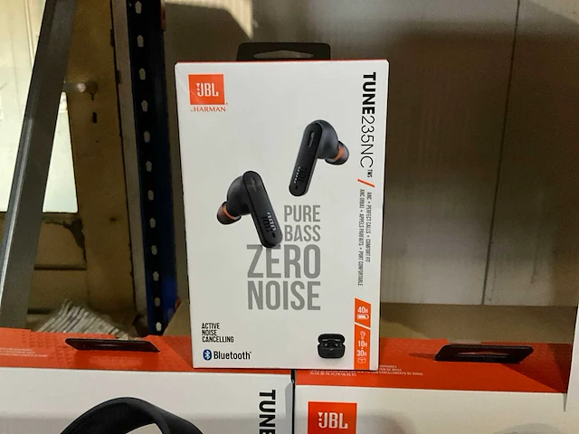 Jbl koptelefoon & oordopjes (3x) - afbeelding 2 van  4