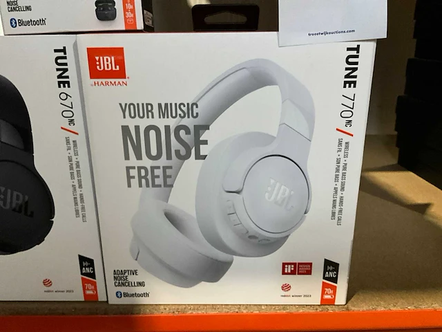 Jbl koptelefoon & oordopjes (3x) - afbeelding 4 van  4