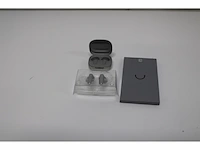 Jbl live flex in-ear bluetooth koptelefoon met 40 uur batterijduur noise cancelling en waterdicht zilver - afbeelding 4 van  4