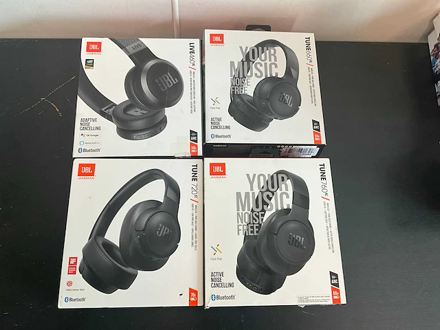 Jbl tune koptelefoon (4x) - afbeelding 2 van  2