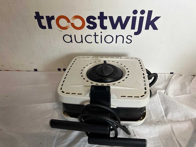 Jbl xtreme 4 - draagbare bluetooth speaker zonder adapter - zwart - afbeelding 2 van  2