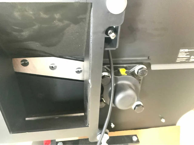 Jcb - ch150120pe - houthakselaar 2025, versnippercapaciteit 120 mm - afbeelding 17 van  37