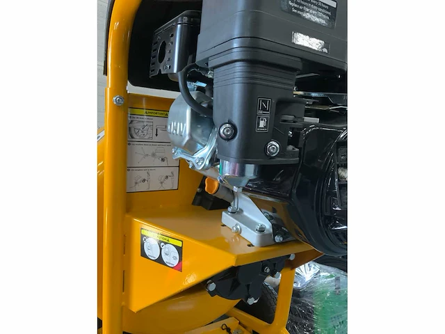 Jcb - cm150p - cementmixer 100l - afbeelding 4 van  12