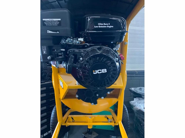 Jcb - cm150p - cementmixer 100l - afbeelding 3 van  12