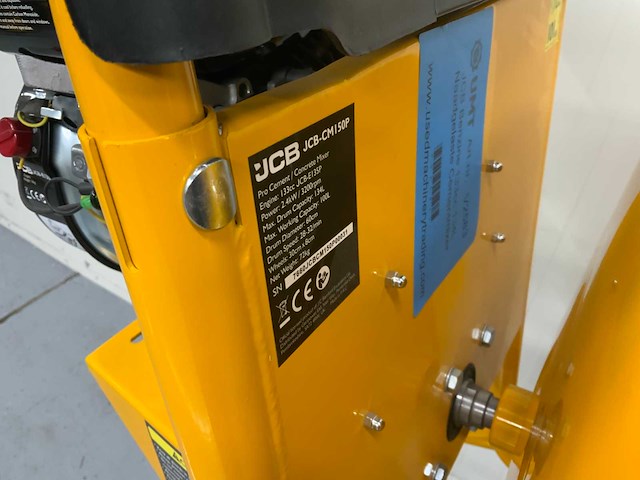Jcb - cm150p - cementmixer 100l - afbeelding 10 van  12