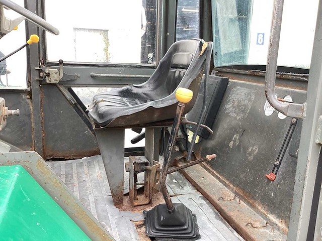 Jcb 4x4 vorkheftruck - afbeelding 6 van  13