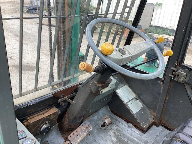 Jcb 4x4 vorkheftruck - afbeelding 7 van  13