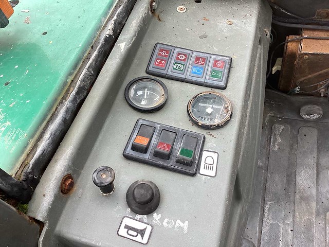 Jcb 4x4 vorkheftruck - afbeelding 8 van  13