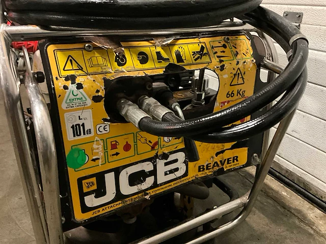 Jcb beaver hydraulisch aggregaat - afbeelding 5 van  5