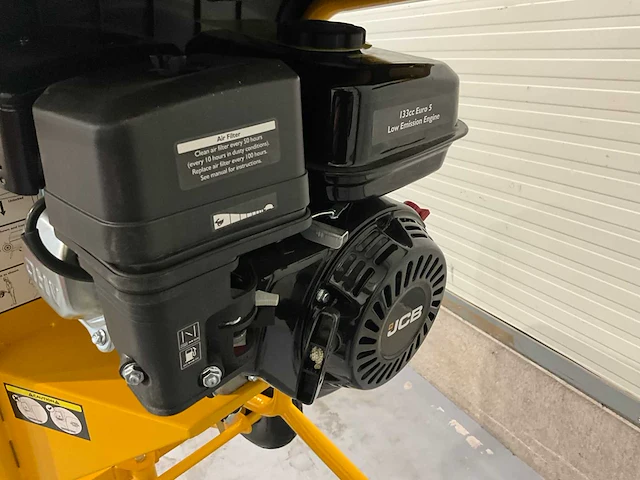 Jcb cm150p betonmixer - afbeelding 4 van  22