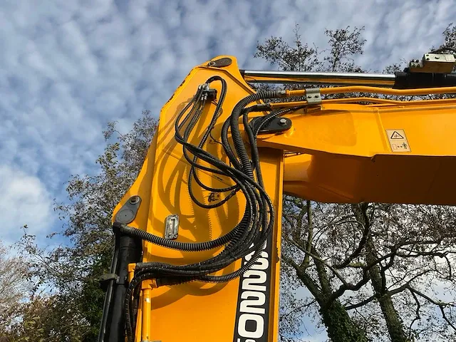 Jcb js 220 lc+ rupsgraafmachine - afbeelding 17 van  44