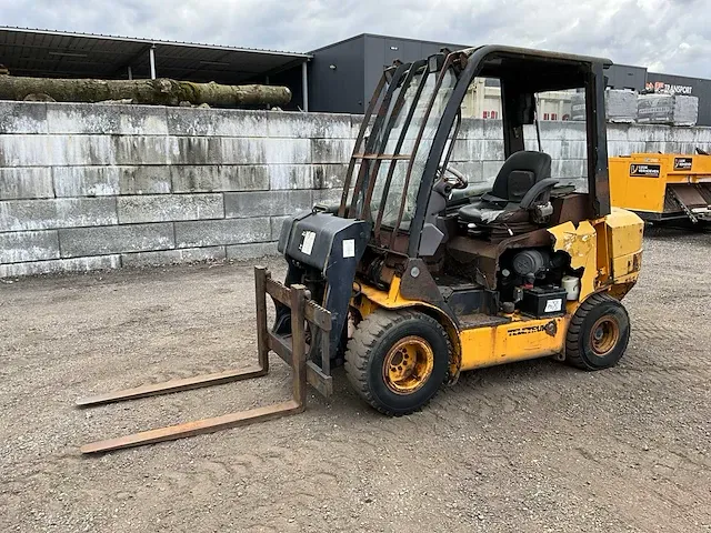 Jcb tlt30d verreiker - afbeelding 1 van  22