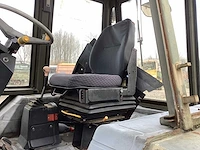 Jcb tweewielaangedreven landbouwtractor - afbeelding 5 van  11