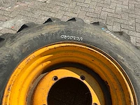 Jcb verreikerband band, wiel en velg - afbeelding 4 van  6