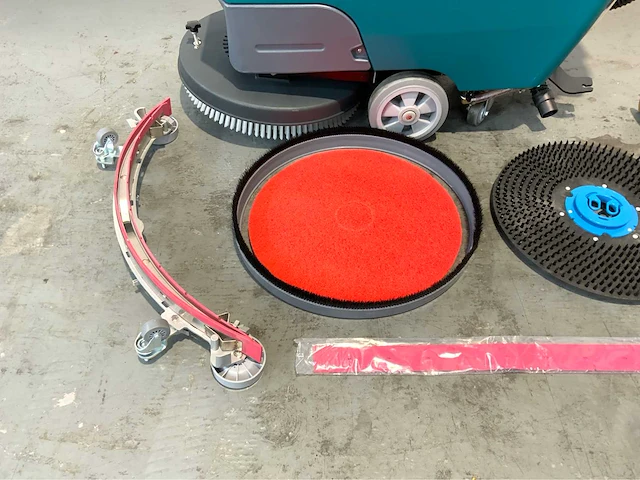 Jd - 2025 - clean d5 - zelfrijdende veegmachine - afbeelding 5 van  15