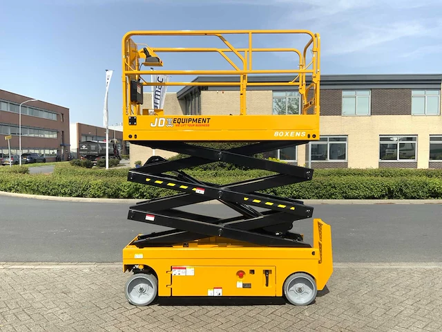 Jd - 80xens - hoogwerker - afbeelding 21 van  21