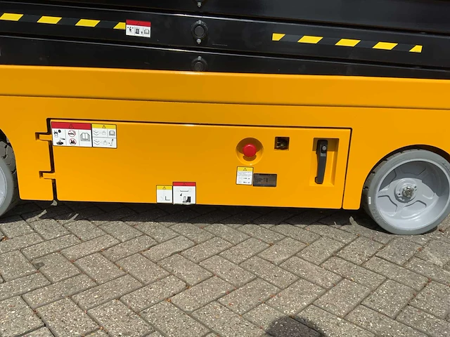 Jd - 80xens - hoogwerker - afbeelding 7 van  21