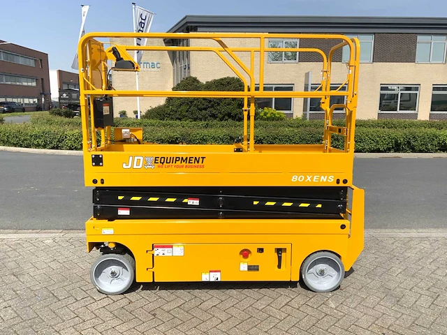 Jd - 80xens - hoogwerker - afbeelding 12 van  21