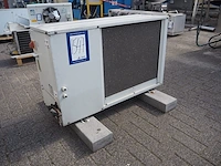 J&e hall - afbeelding 1 van  8