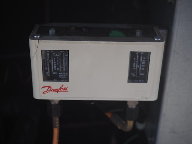 J&e hall - afbeelding 7 van  9