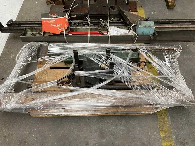 Jean perrot ph 2016, 2000x16mm guillotine shears - afbeelding 6 van  20